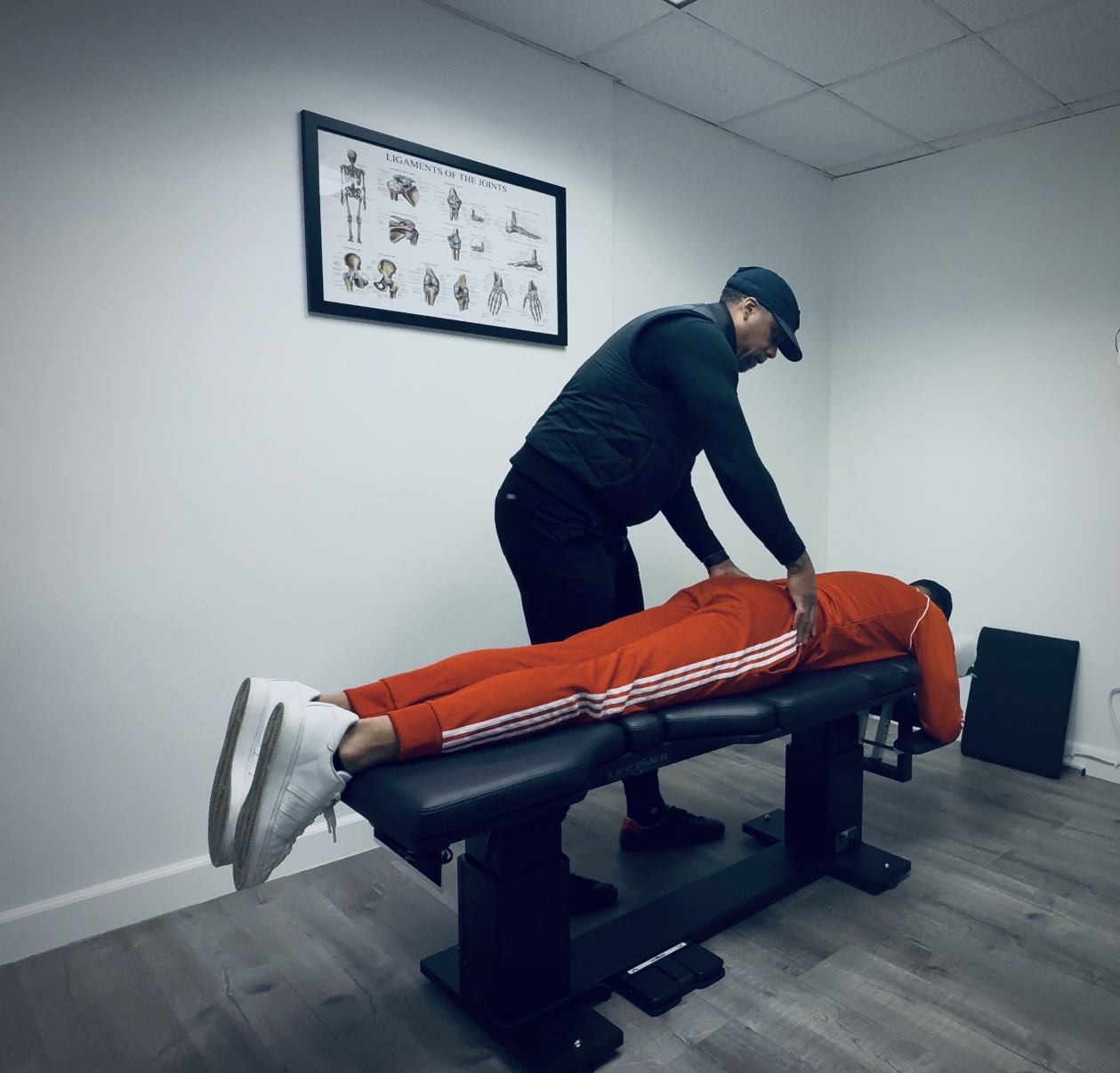 Dr Baddley Spinal Adjustment